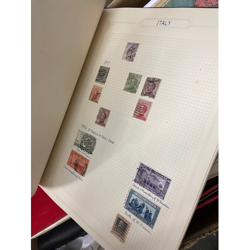 682 - LARGE BOX OF VARIOUS STAMP ALBUMS OF VARIOUS COUNTRIES INCLUDING AUSTRIA, INDIA, BELGIUM ETC.