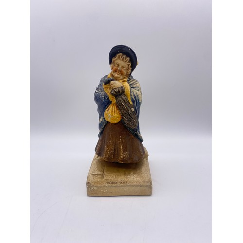 669 - BRETBY POTTERY 3085 FIGURE OF SAIREY GAMP