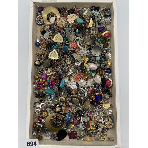 694 - LARGE QUANTITY OF DRESS EARINGS OF VARIOUS STYLES