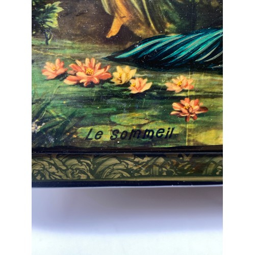 690 - DECORATIVE PAPIER MACHE JEWELLERY BOX