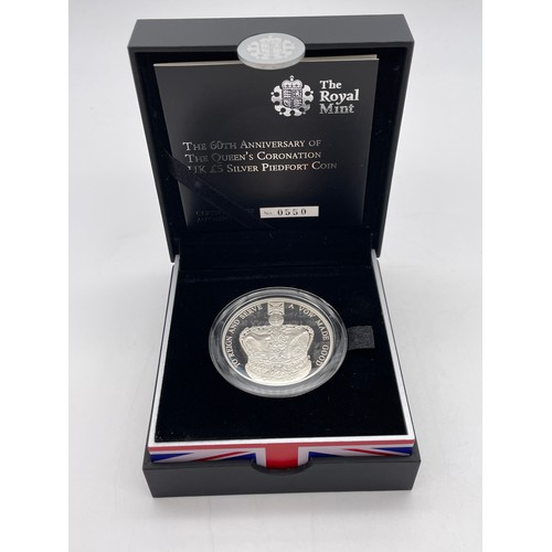 443 - ROYAL MINT THE QUEENS CORONATION 60TH ANNIVERSARY UK £5 SILVER PIEDFORT COIN