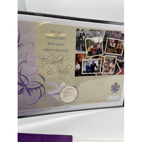 430 - QUEEN ELIZABETH II 60 YEAR CORONATION STAMP COIN COVER, 2003 CORONATION ANNIVERSARY CROWN, 2006 QUEE... 