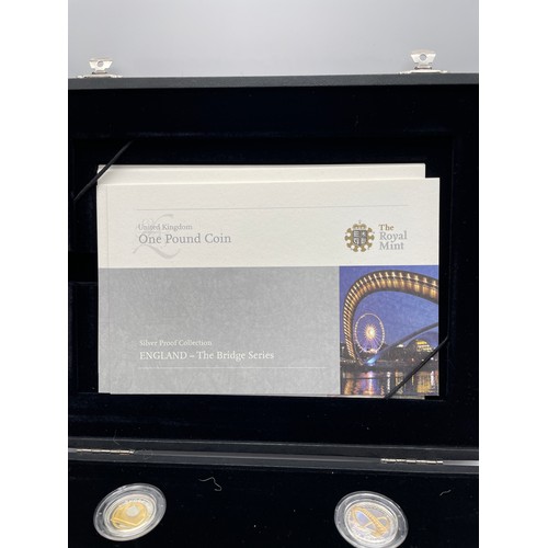 425 - ROYAL MINT 25TH ANNIVERSARY SILVER PROOF UK £1 COIN SET