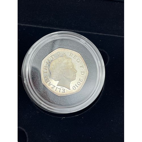 404 - ROYAL MINT 2010 UK SILVER PIEDFORT COMMEMORATIVE COIN SET