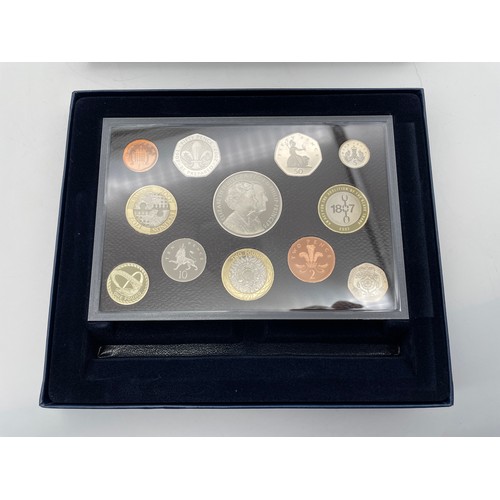 419 - ROYAL MINT UK 2007 PROOF COIN SET