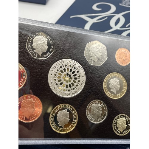 419 - ROYAL MINT UK 2007 PROOF COIN SET