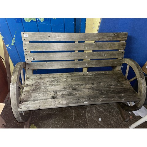 193 - WAGON WHEEL SLATTED GARDEN BENCH