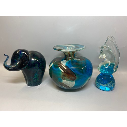 292 - MDINA GLASS TURTLE PAPER WEIGHT, BULB VASES, AND COLOURED GLASS ANIMAL FIGURES