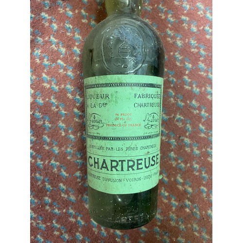 257 - VARIOUS BOTTLES OF WINES AND SPIRITS