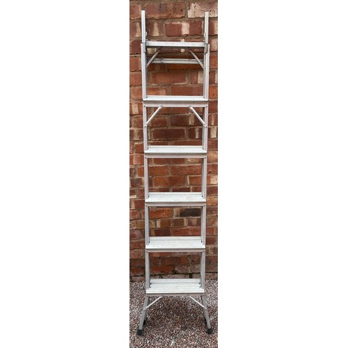 198A - PAIR OF FOLDING ALUMINIUM LADDERS