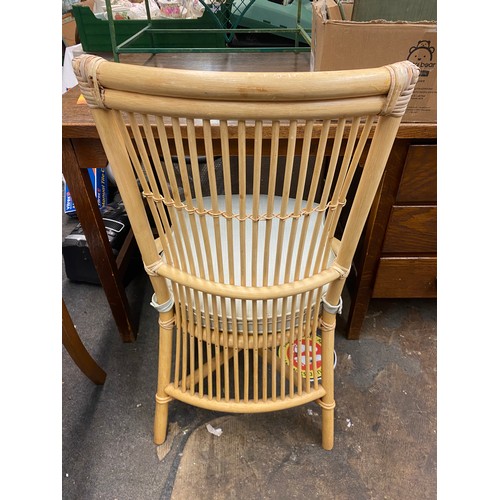 1 - OVAL TOPPED BAMBOO DINING TABLE WITH SIX CHAIRS WITH LOOSE CUSHIONS