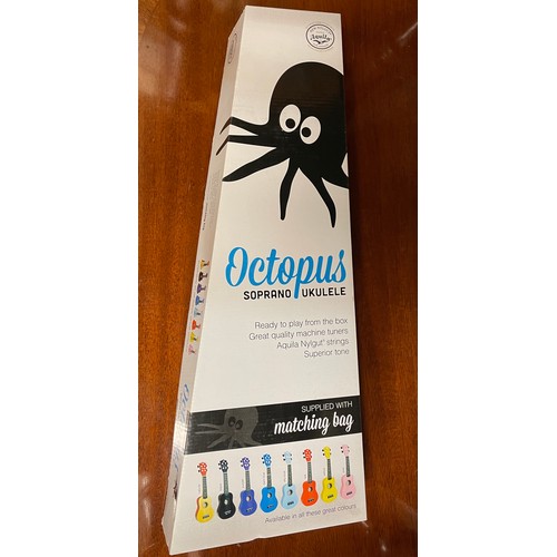 39 - BOXED OCTOPUS SOPRANO UKULELE