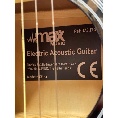 40A - MAX MUSIC ELECTRIC ACOUSTIC GUITAR WITH AMP