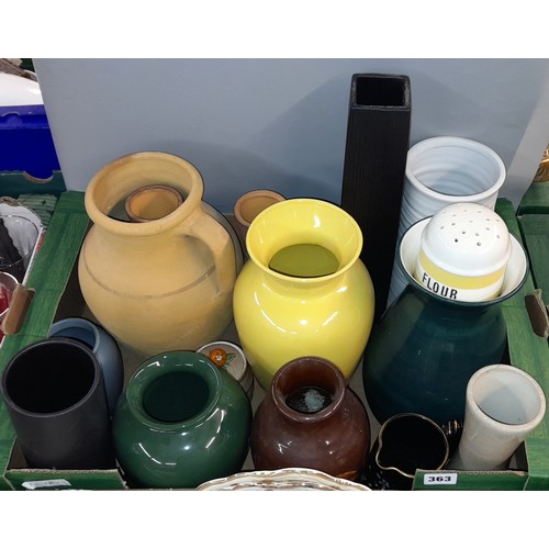 363 - CARTON - VARIOUS POTTERY GLAZED STONEWARE VASES AND JUGS INCLUDING JACKFIELD JUG AND T GREEN FLOUR S... 