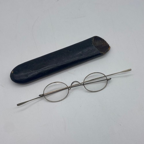 508 - STEEL FRAMED SPECTACLES IN PAPIER MACHE MOTHER OF PEARL INLAID CASES AND A SIMILAR CASE