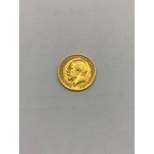 613 - GEORGE V HALF SOVEREIGN 1912 4G APPROX