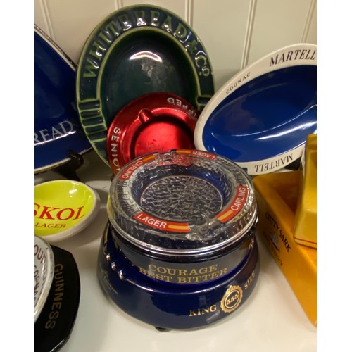 281 - SHELF OF PUBLIC HOUSE AND BREWERY ADVERTISING ASHTRAYS