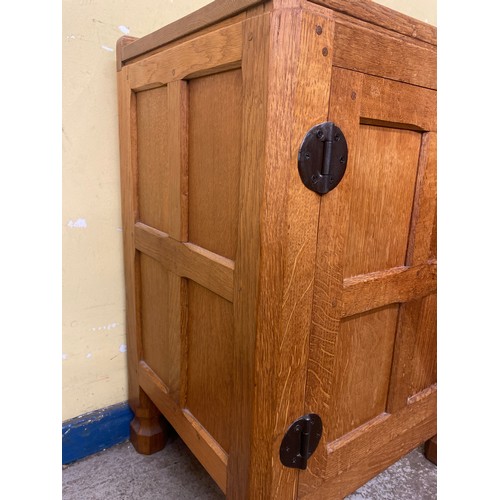 167 - ROBERT THOMPSON MOUSEMAN OAK PANEL DOOR BEDSIDE CUPBOARD