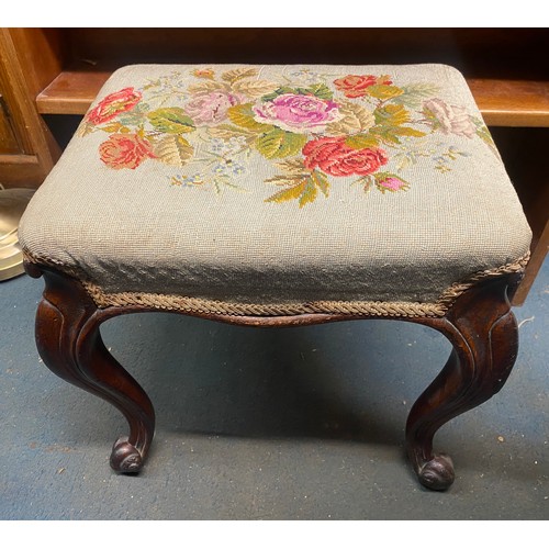 22 - VICTORIAN MAHOGANY BERLIN NEEDLWORKED UPHOLSTERED STOOL ON CABRIOLE LEGS WITH SCROLL TOES