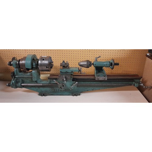 240 - BENCH TOP LATHE