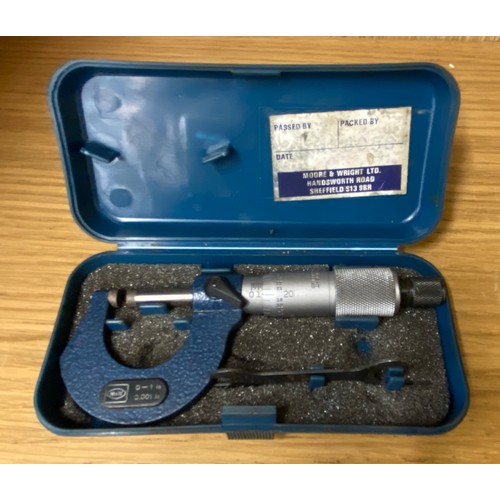 295 - MOORE AND WRIGHT AND STARRETT ENGINEERING MICROMETERS AND A GERMAN 3D TESTER GAUGE