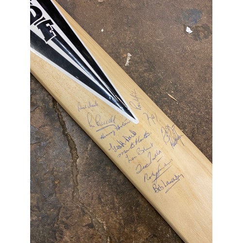 309 - DUNCAN FERNLEY CRICKET BAT WITH SIGNATURES TO FRONT AND BACK IN NYLON CASE