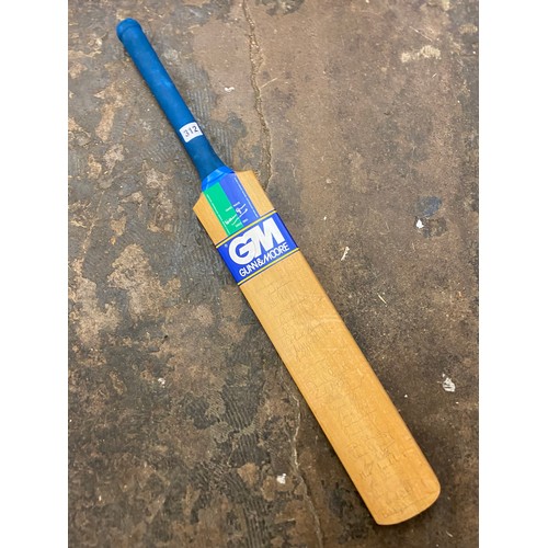 311 - SLAZENGER 800 SUPREME CRICKET BAT AND GUNN AND MOORE DUALIST CONTENDER CRICKET BAT