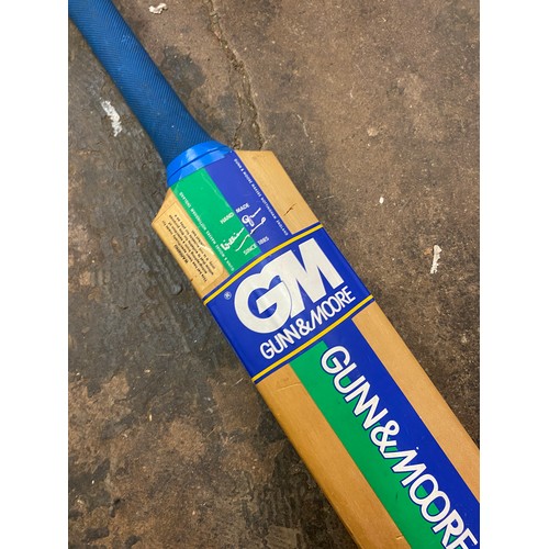 311 - SLAZENGER 800 SUPREME CRICKET BAT AND GUNN AND MOORE DUALIST CONTENDER CRICKET BAT