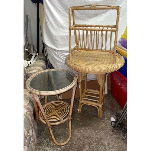 32 - BAMBOO AND WICKER CIRCULAR TABLE, GLASS TOP CIRCULAR TABLE, AND MAGAZINE RACK