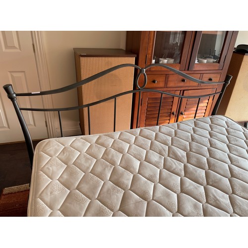 90 - BLACK METAL ARCHED FRAMED DOUBLE BED FRAME AND MATTRESS AND SIMILAR CHROMIUM BEDSTEAD