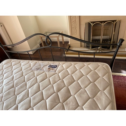 90 - BLACK METAL ARCHED FRAMED DOUBLE BED FRAME AND MATTRESS AND SIMILAR CHROMIUM BEDSTEAD