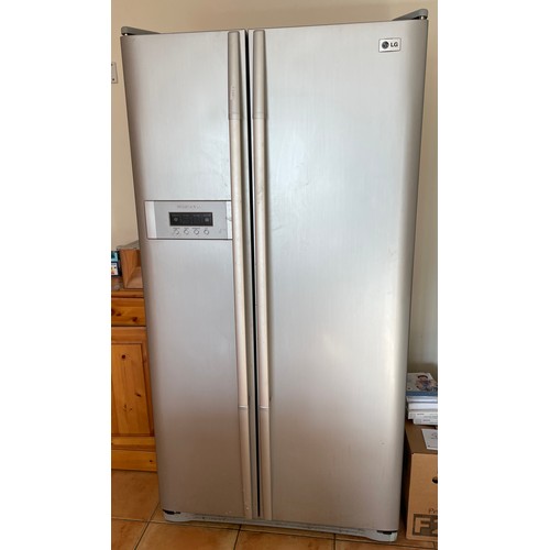 144 - SILVER AMERICAN STYLE FRIDGE FREEZER