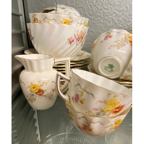 317 - AYNSLEY RIBBED FLORAL PATTERN TEA SERVICE