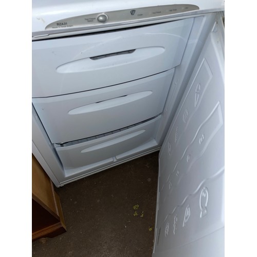 136 - HOTPOINT LARDER FREEZER