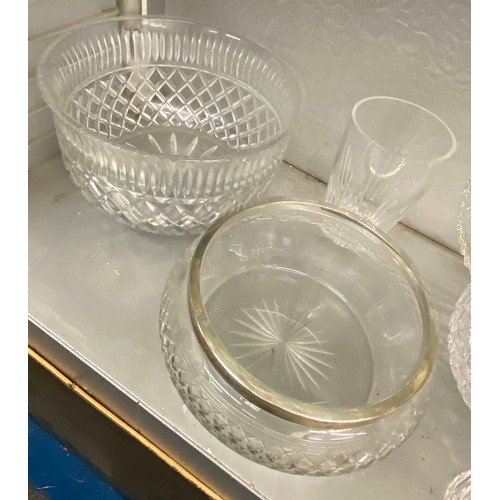 316 - SILVER RIMMED CUT GLASS FRUIT BOWL, ROYAL SCOTT CRYSTAL AND OTHER ETCHED FRUIT BOWLS AND VASES