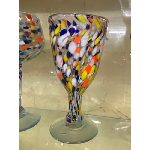 351 - SELECTION OF MOTTLED MULTI COLOUR GLASS GOBLETS AND DRINKING GLASSES