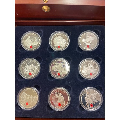 646 - BOXED TWO TRAY LEAST WE FORGET COIN COLLECTION NUMBER 429 OF £5 ENAMEL COINS