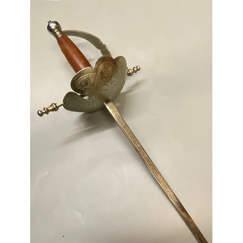 681 - DECORATIVE RAPIER