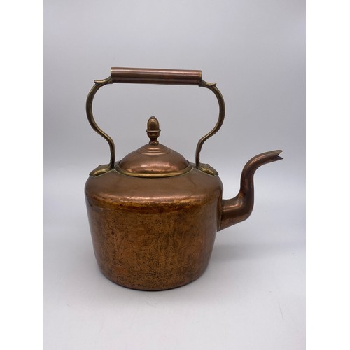 688 - VICTORIAN COPPER KETTLE