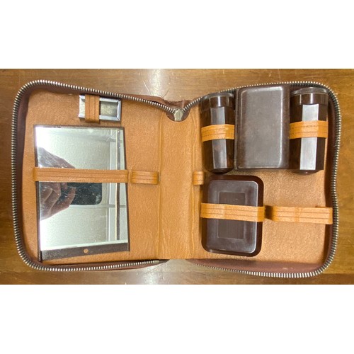 655 - SELECTION OF TRAVELLING VANITY CASES AND MANICURE SETS