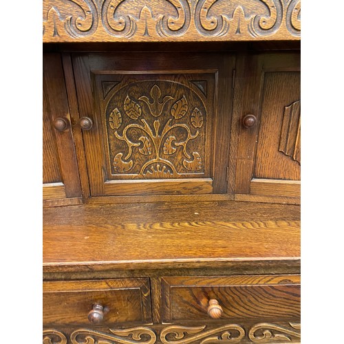 8 - REPRODUCTION OAK CARVED LINENFOLD 17TH CENTURY STYLE COURT CUPBOARD