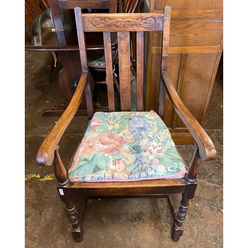 140 - OAK TURNED LEG ELBOW CHAIR