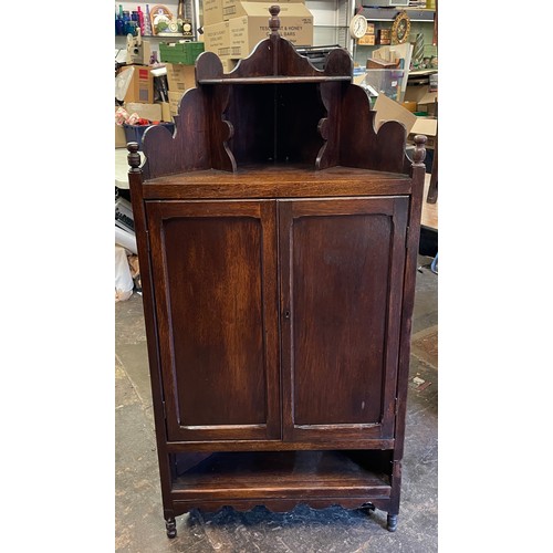 145 - OAK TWO DOOR CORNER CUPBOARD WITH GALLERY BACK