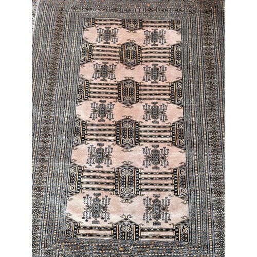 48 - BROWN TAUPE GEOMETRIC PATTERN CARPET