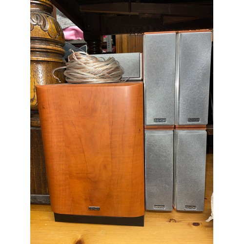 47 - DENON SURROUND SOUND SPEAKER SYSTEM