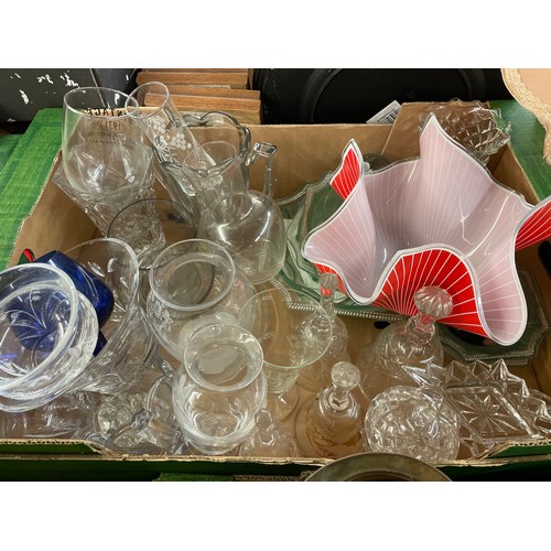 347 - CARTON - ITALIAN HANDKERCHIEF VASE, SUNDAE SET, PAPER WEIGHT, GLASS BELLS AND OTHER GLASSWARE