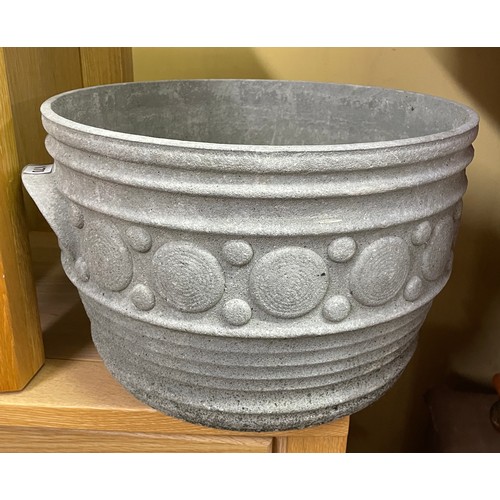 170 - UPVC STONE EFFECT CIRCULAR PLANTER