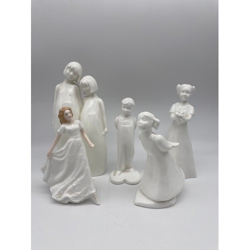 424 - ROYAL DOULTON IMAGE SERIES FIGURE GROUPS AND COALPORT MOMENT, AND DOULTON FRIENDSHIP FIGURE