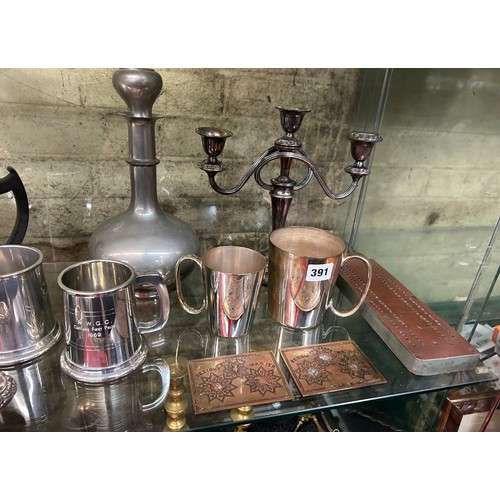 391 - EP REGENCY STYLE TEAPOT AND SUCRIER WITH TONGS, PAIR OF PLATED TANKARDS, BEZEIQE MARKER AND CRIBBAGE... 