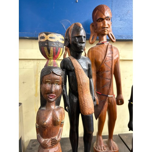 412 - CARVED AFRICAN MASAI TRIBE AND WARRIOR FIGURES SOME A/F